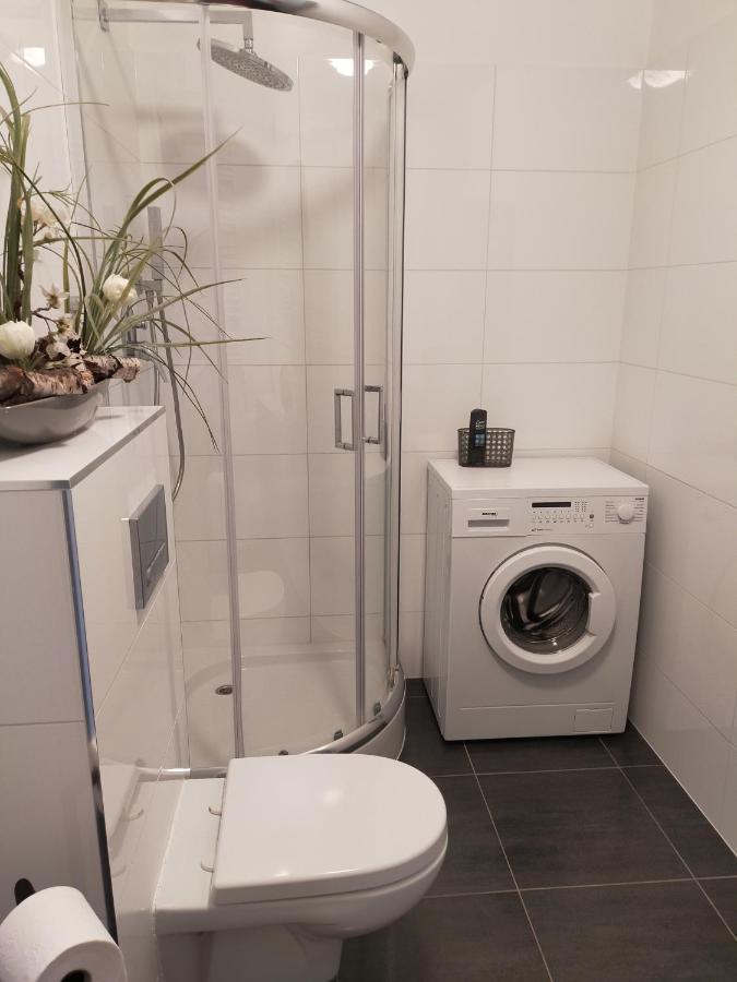 Apartament-Sweet Night Lubiń Extérieur photo